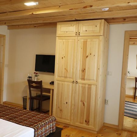Guest House Epochs Since 1871 Lyaskovets Δωμάτιο φωτογραφία