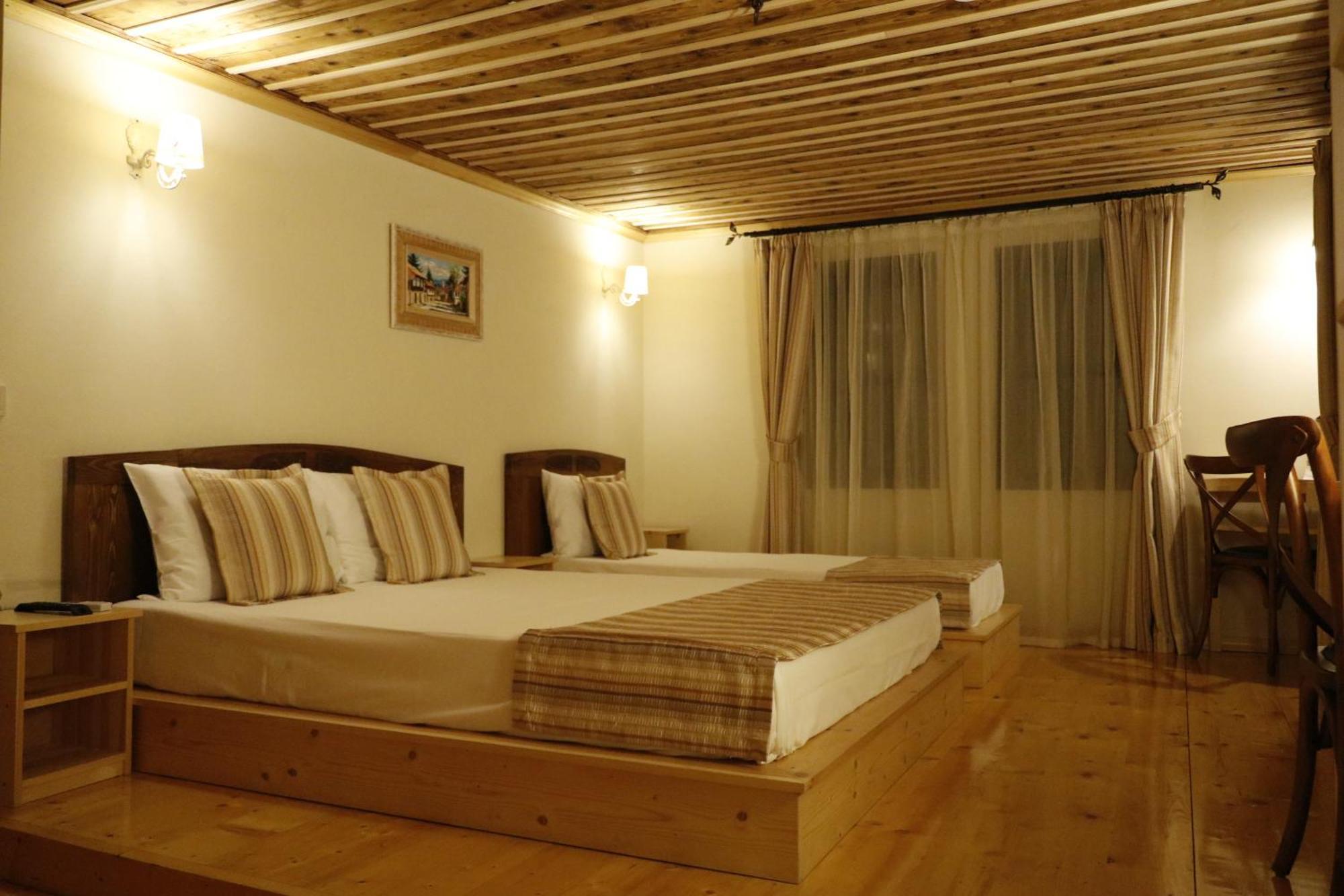 Guest House Epochs Since 1871 Lyaskovets Δωμάτιο φωτογραφία